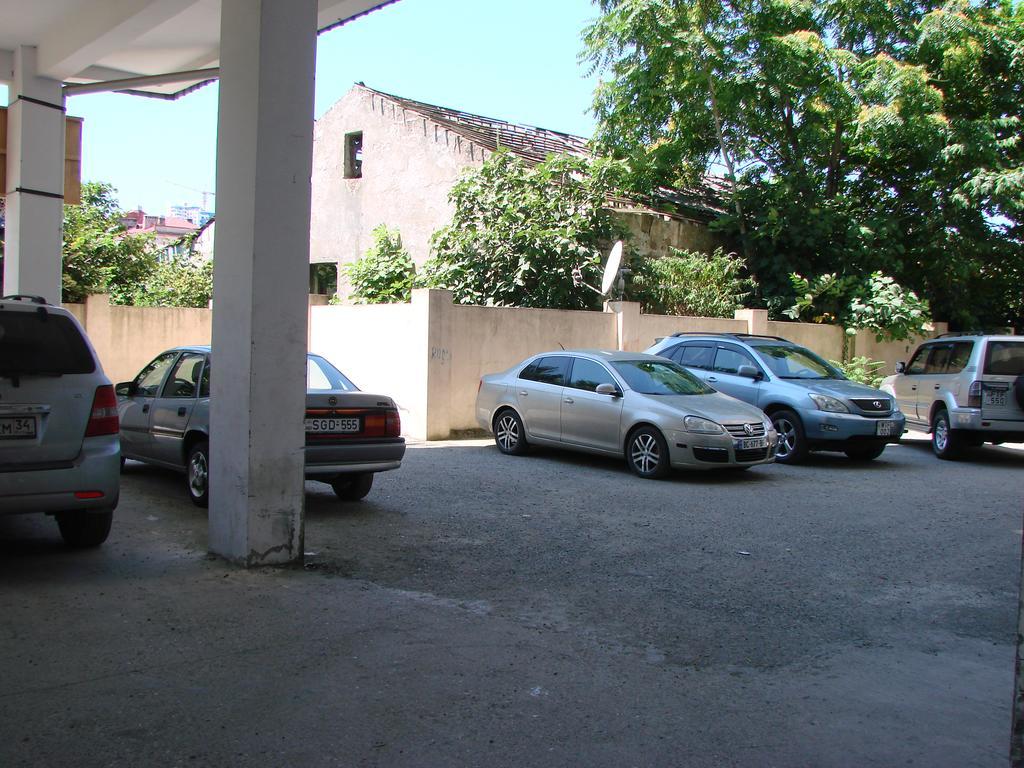 Gigi Apartments Batumi Exterior foto